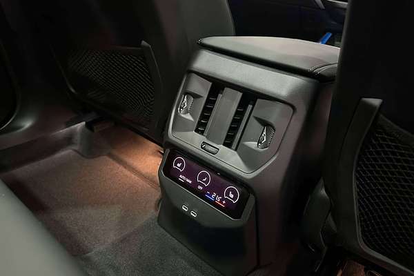 2025 BMW X3 20 xDrive G45