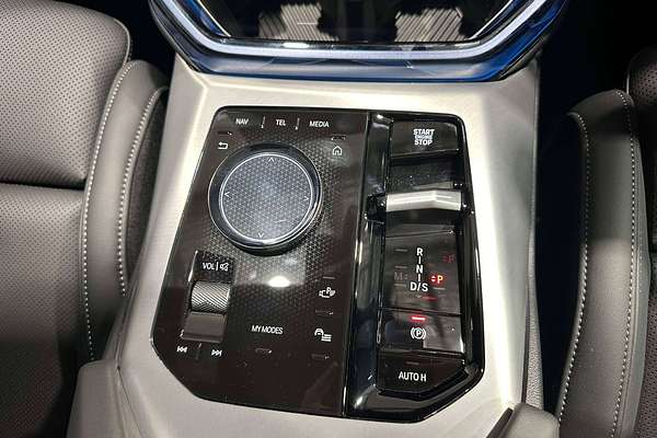 2025 BMW X3 20 xDrive G45