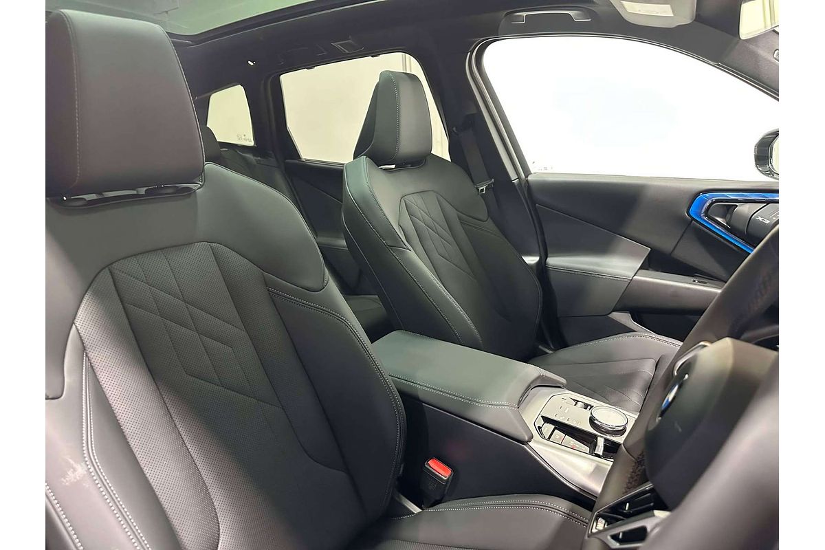 2025 BMW X3 20 xDrive G45