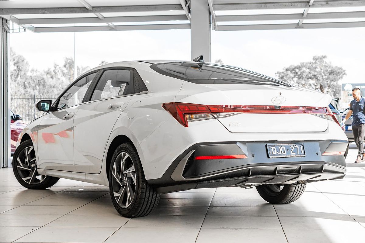 2025 Hyundai i30 Elite CN7.V2