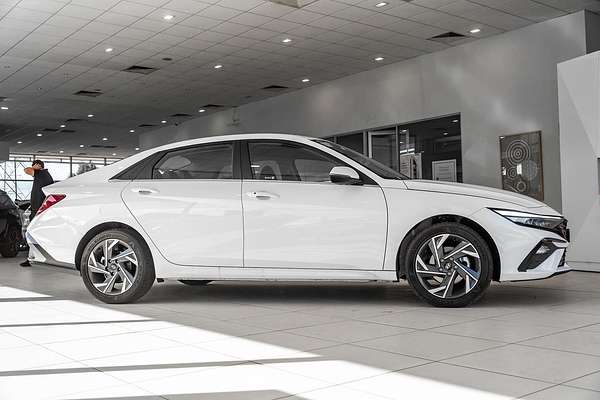 2025 Hyundai i30 Elite CN7.V2