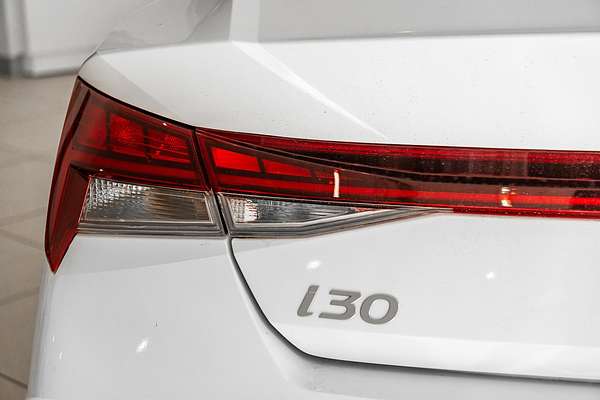 2025 Hyundai i30 Elite CN7.V2
