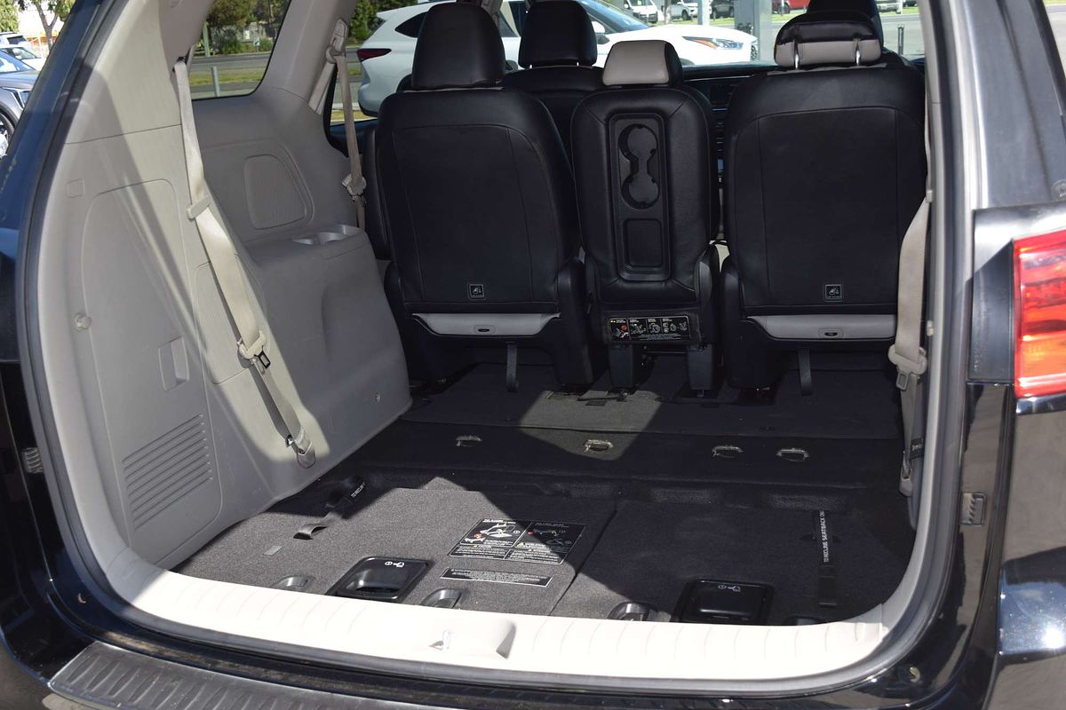 2018 Kia Carnival SLi YP
