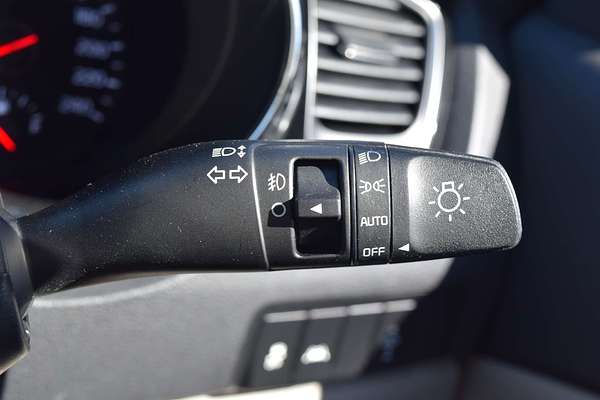 2018 Kia Carnival SLi YP