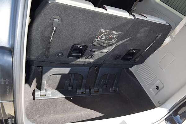 2018 Kia Carnival SLi YP