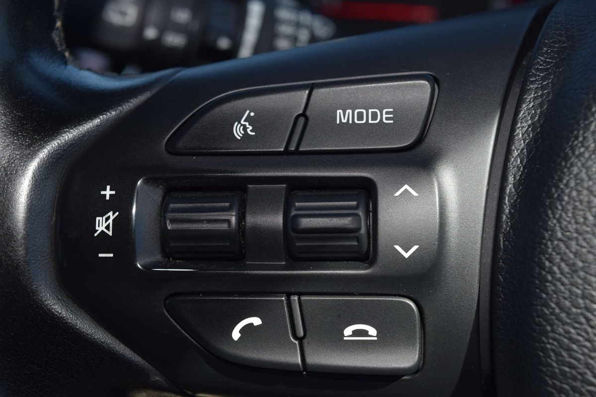 2018 Kia Carnival SLi YP