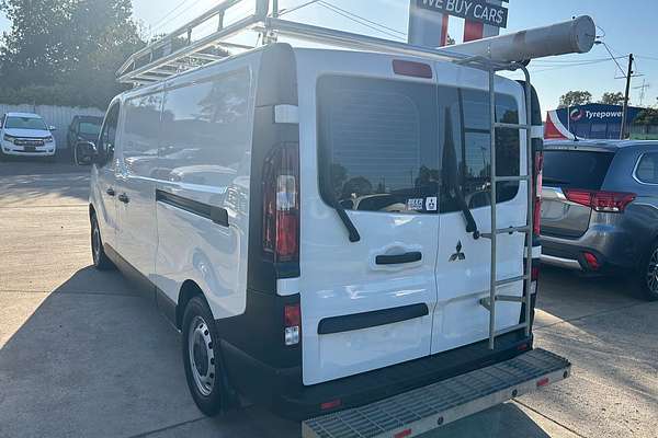 2022 Mitsubishi Express GLX SN SWB