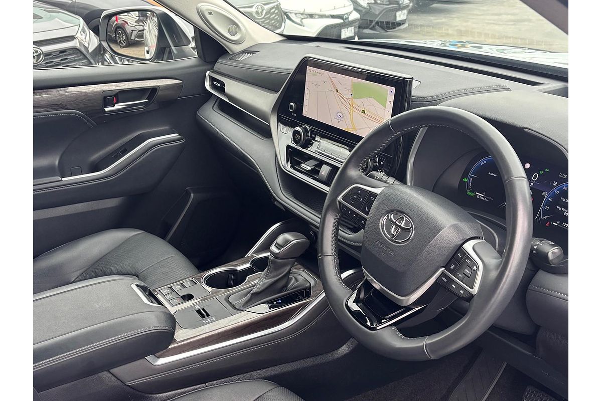 2023 Toyota Kluger Grande AXUH78R