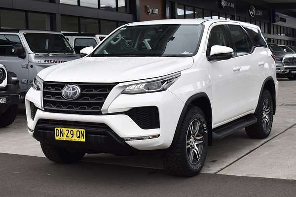 2021 Toyota Fortuner GX GUN156R