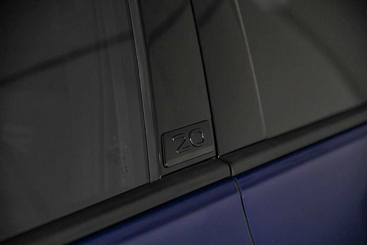 2023 Volkswagen Golf R 20 Years 8