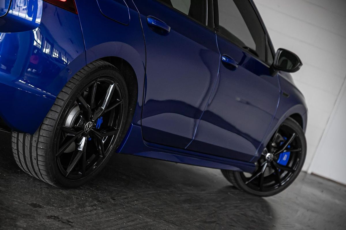 2023 Volkswagen Golf R 20 Years 8