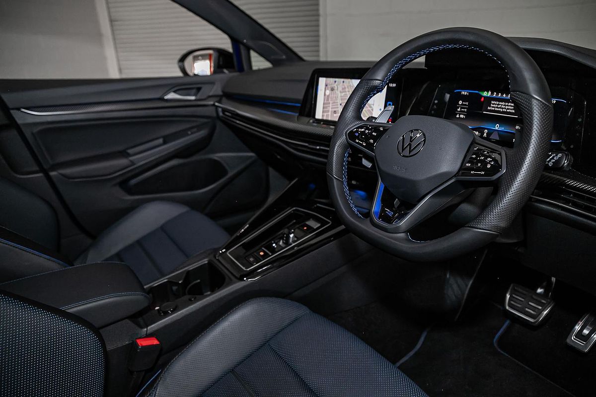2023 Volkswagen Golf R 20 Years 8