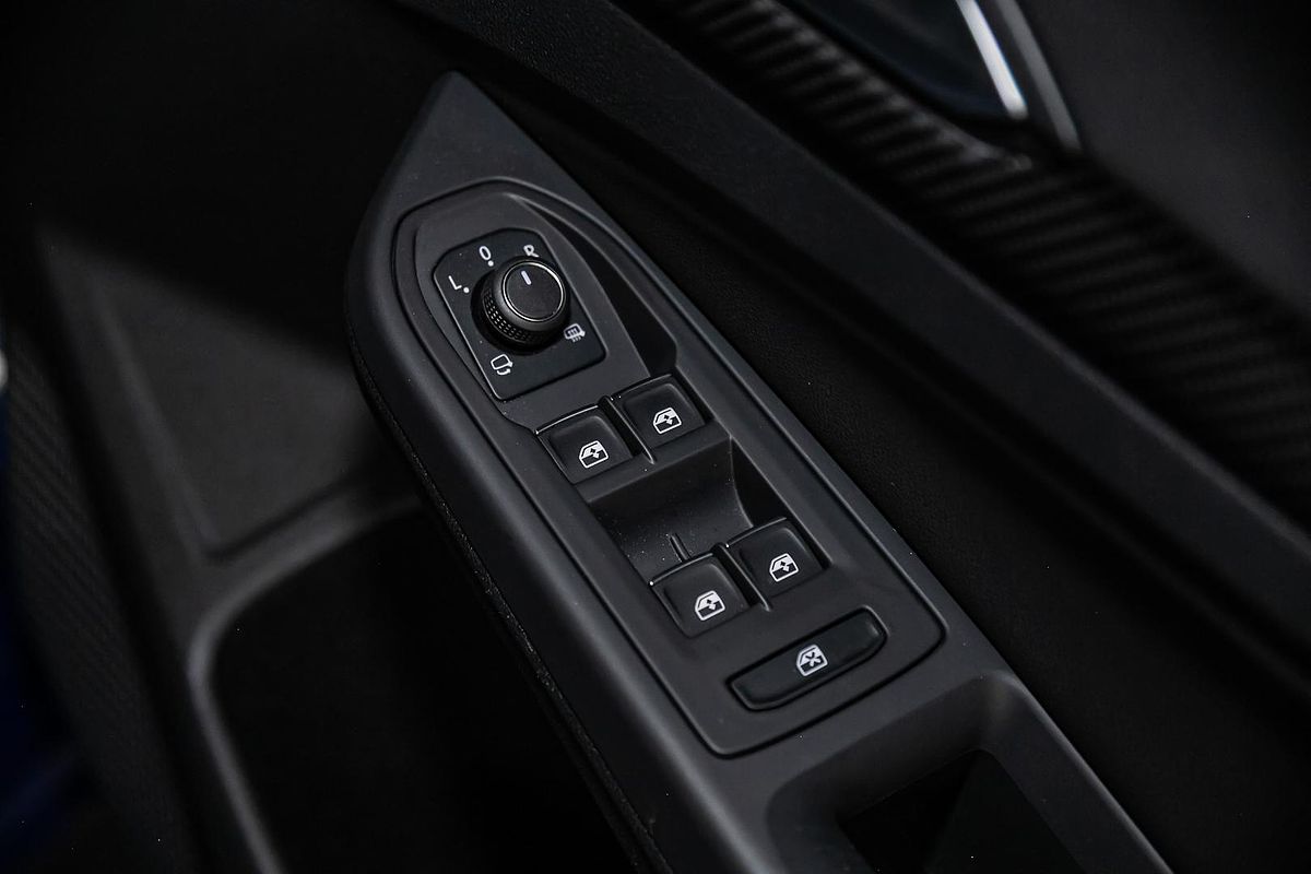 2023 Volkswagen Golf R 20 Years 8
