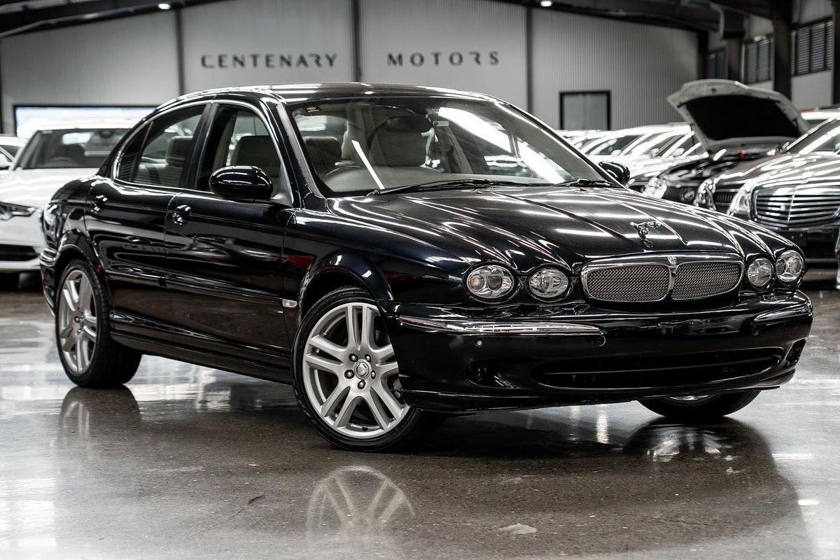 2007 Jaguar X-Type LE X400