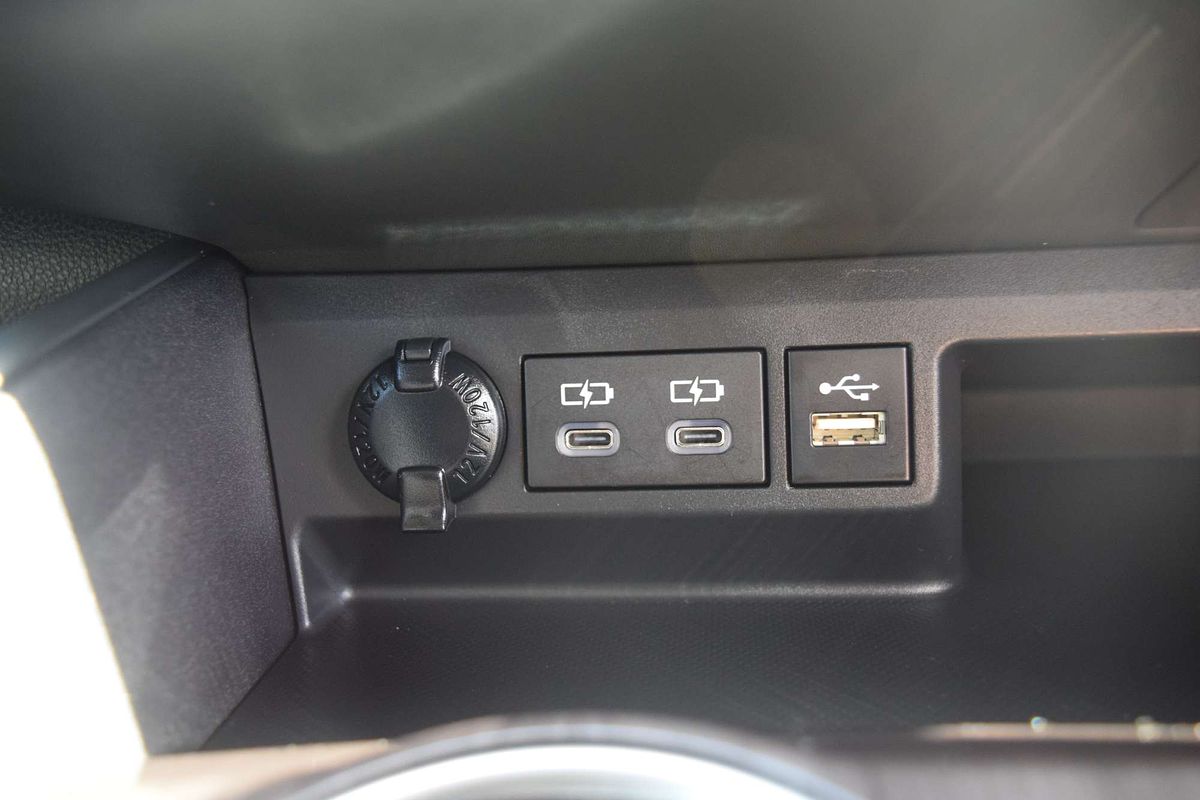 2023 Toyota Kluger Grande AXUH78R