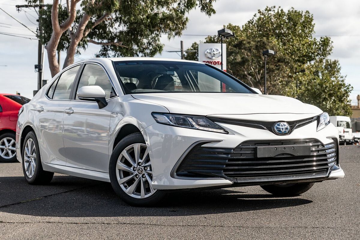 2023 Toyota Camry Hybrid