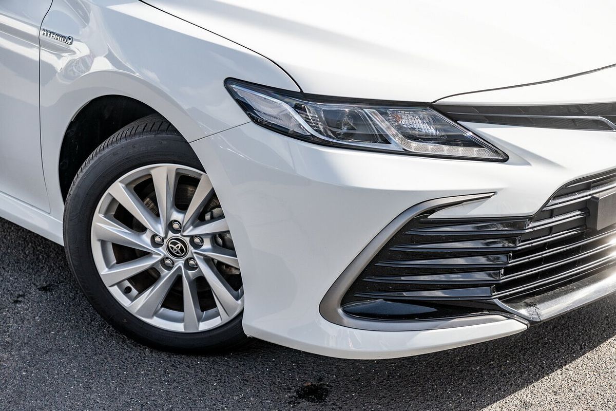 2023 Toyota Camry Hybrid