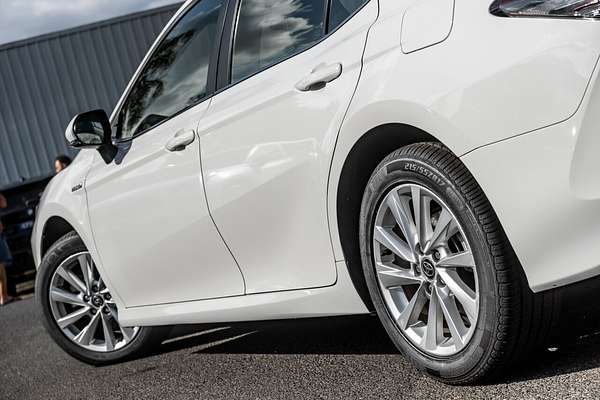 2023 Toyota Camry Hybrid