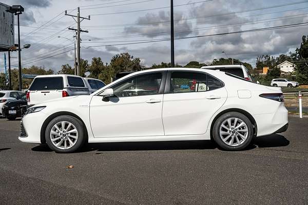 2023 Toyota Camry Hybrid
