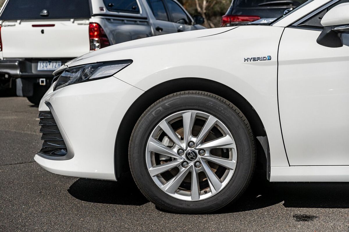 2023 Toyota Camry Hybrid
