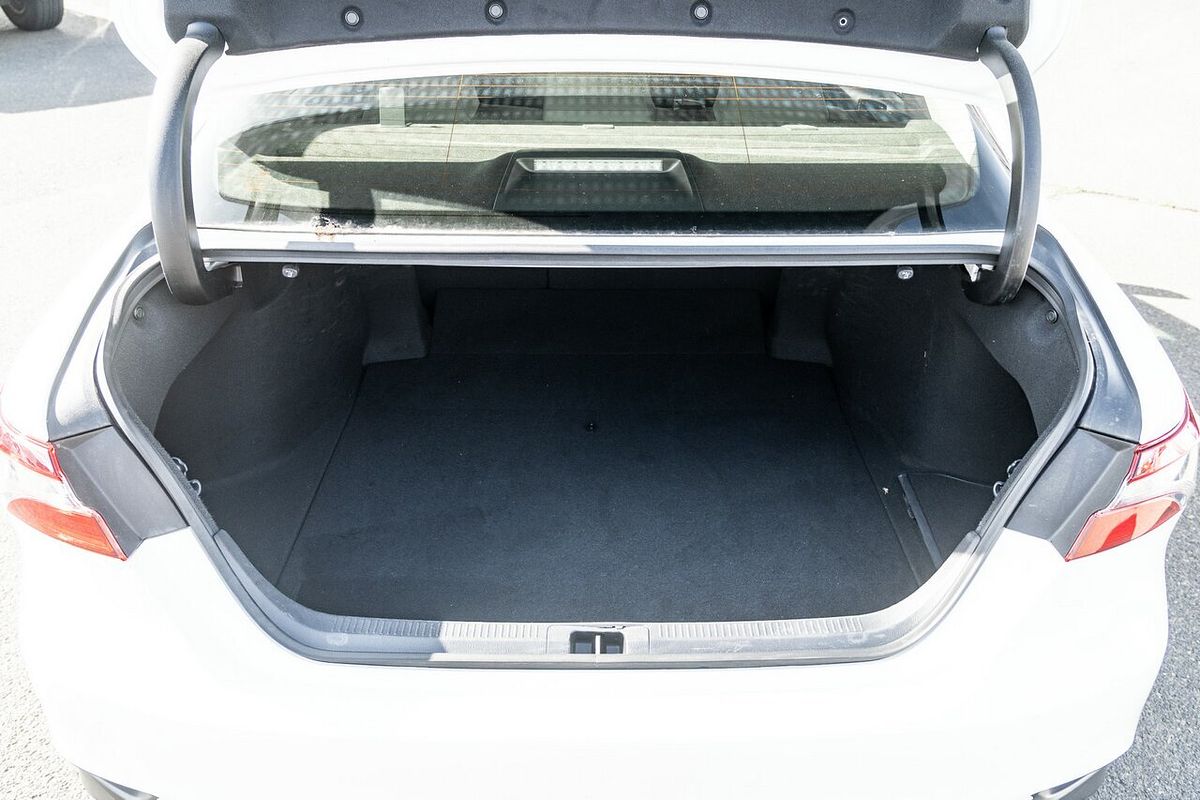 2023 Toyota Camry Hybrid