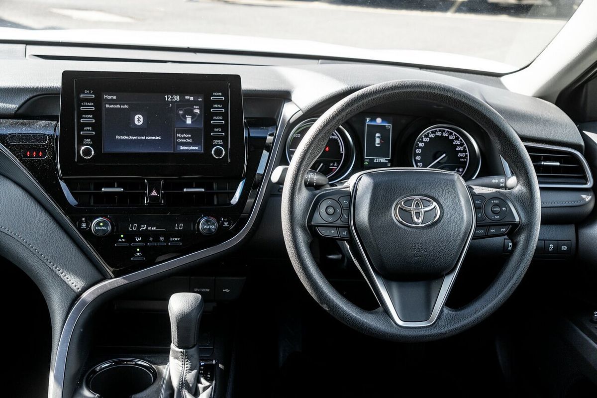 2023 Toyota Camry Hybrid