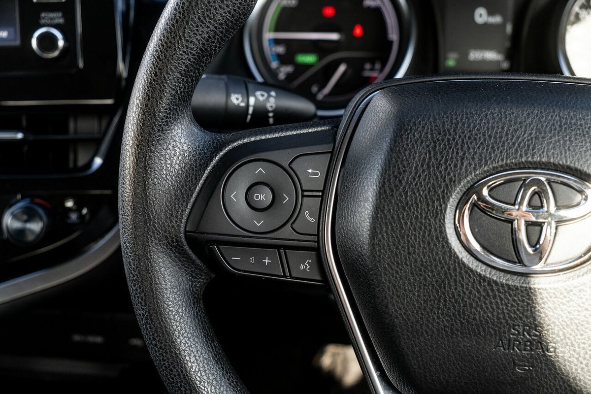 2023 Toyota Camry Hybrid