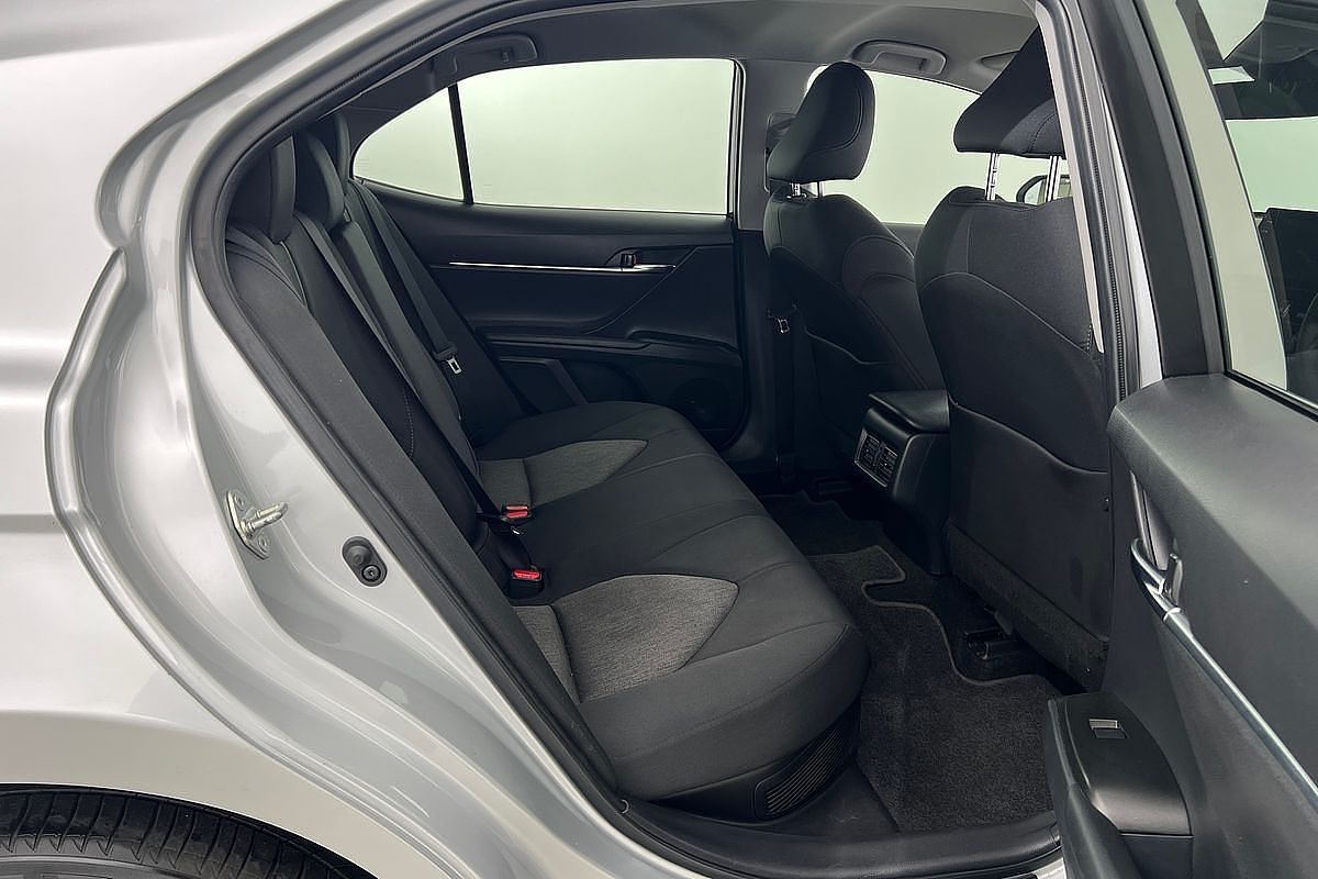 2022 Toyota Camry Ascent Sport AXVH70R