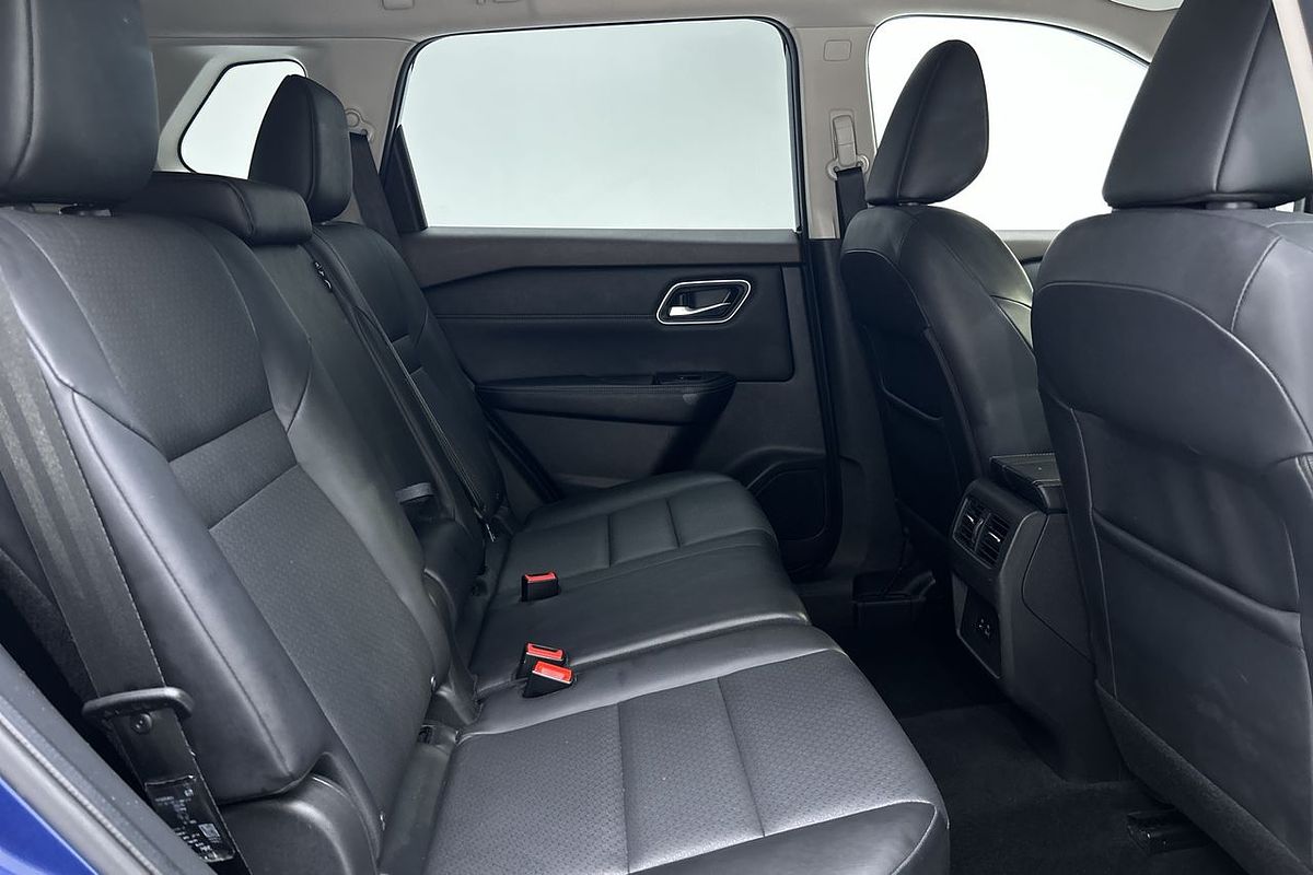 2023 Nissan X-TRAIL ST-L T33