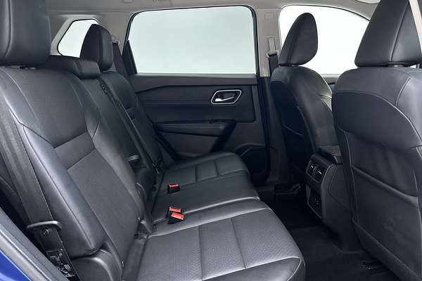 2023 Nissan X-TRAIL ST-L T33