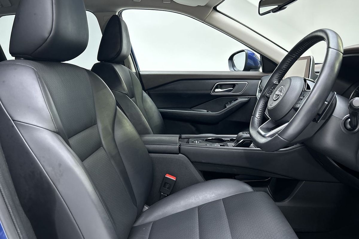 2023 Nissan X-TRAIL ST-L T33