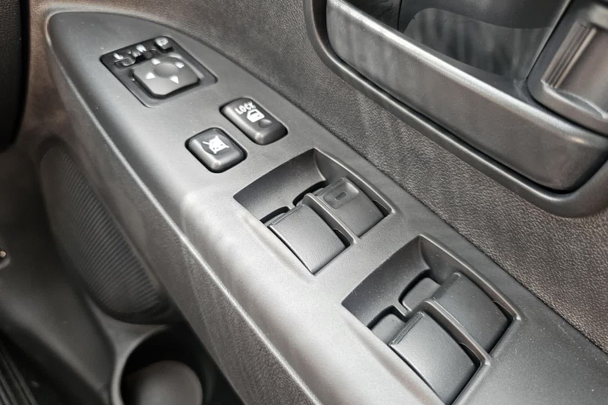 2024 Mitsubishi ASX ES XD