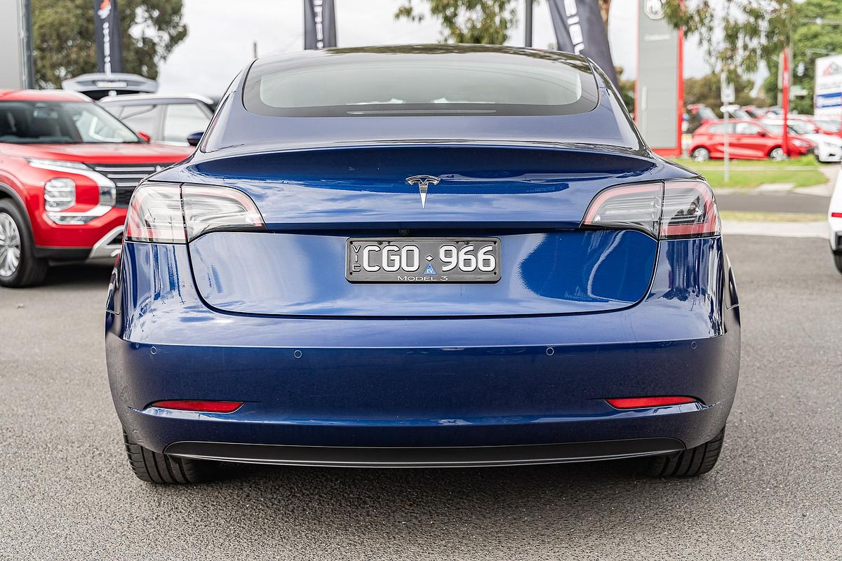 2022 Tesla Model 3 Rear-Wheel Drive