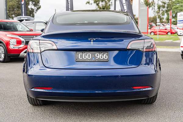 2022 Tesla Model 3 Rear-Wheel Drive