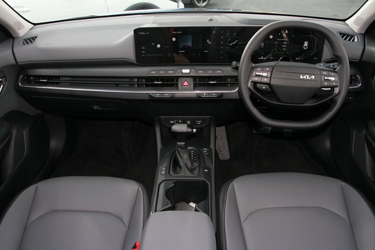 2025 Kia K4 Sport+ CL4m