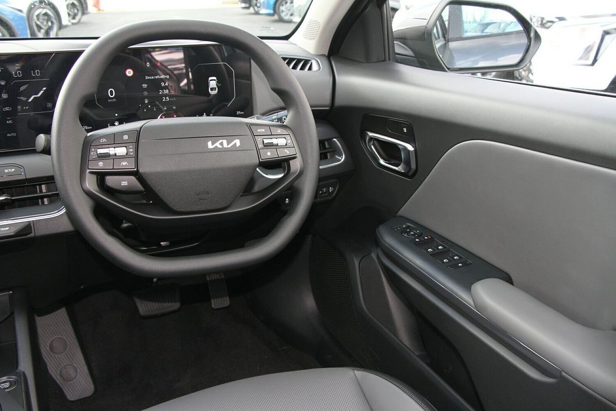 2025 Kia K4 Sport+ CL4m