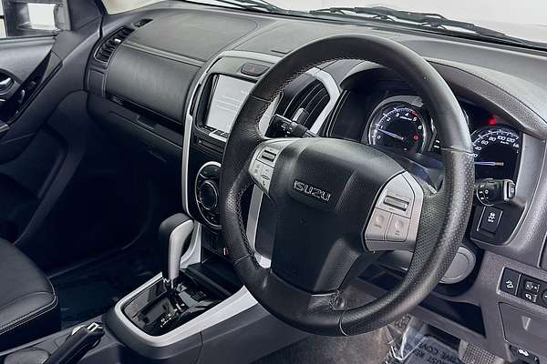 2019 Isuzu MU-X LS-T