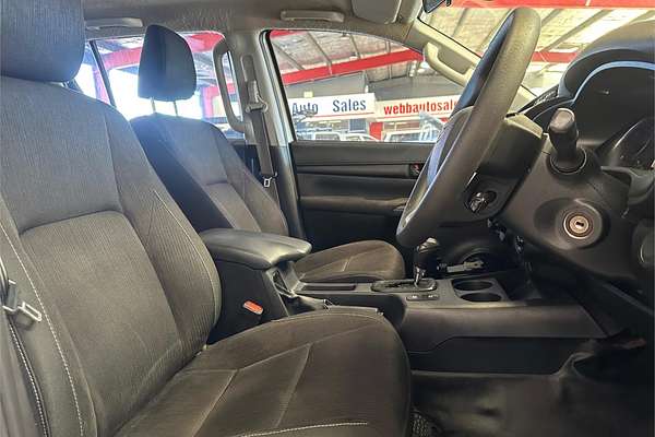 2020 Toyota Hilux SR GUN126R 4X4