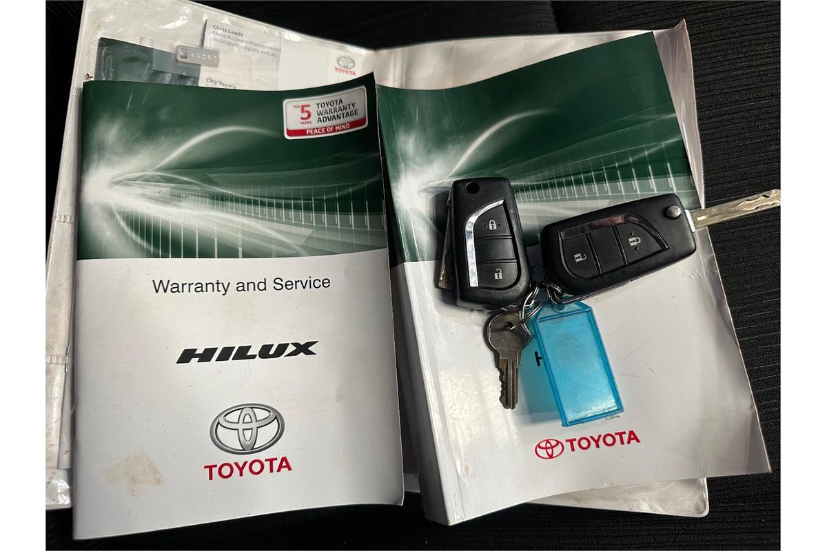 2020 Toyota Hilux SR GUN126R 4X4
