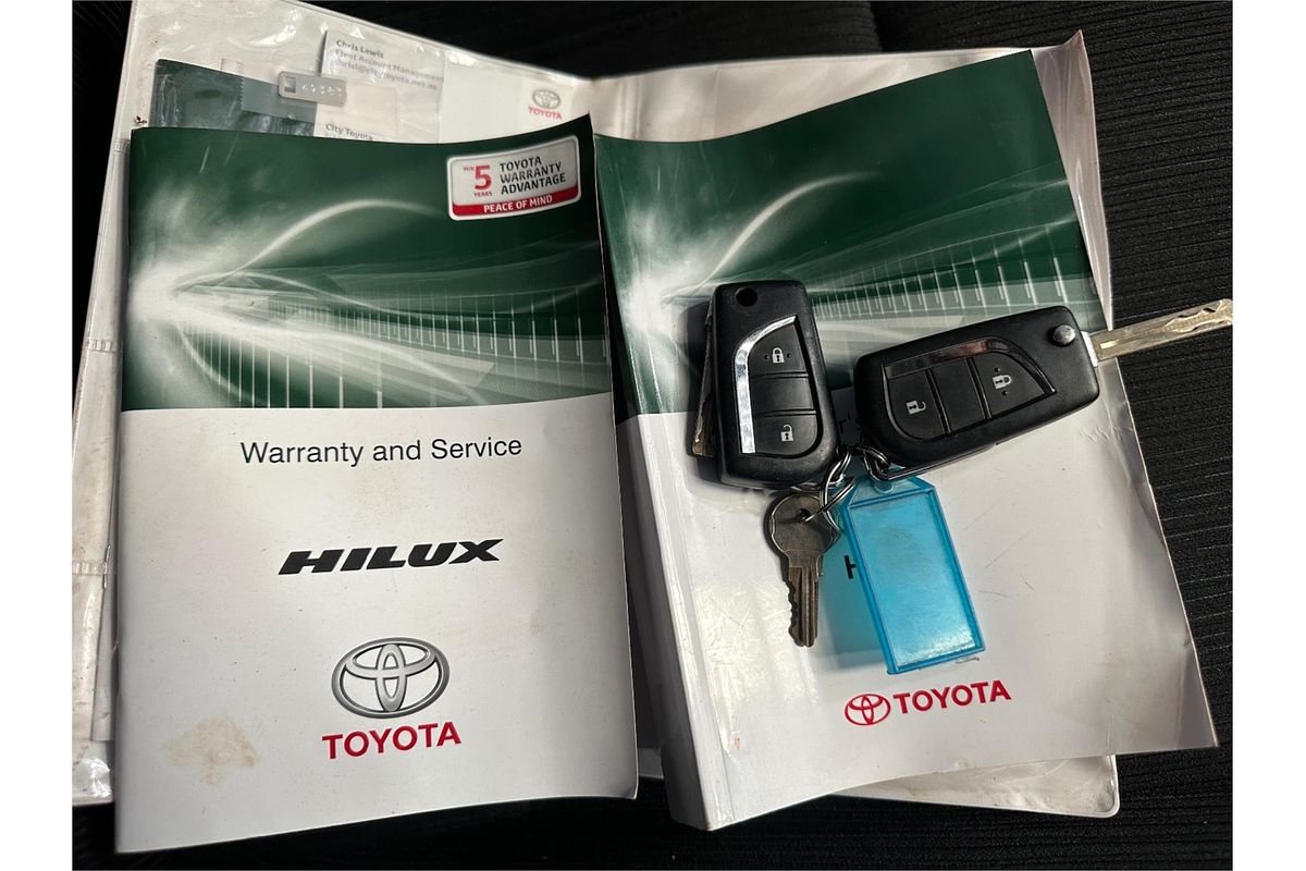 2020 Toyota Hilux SR GUN126R 4X4