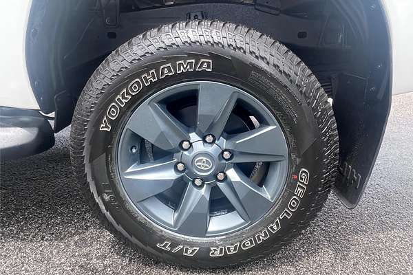 2020 Toyota Hilux SR GUN126R 4X4