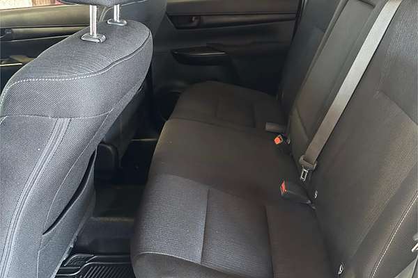 2020 Toyota Hilux SR GUN126R 4X4