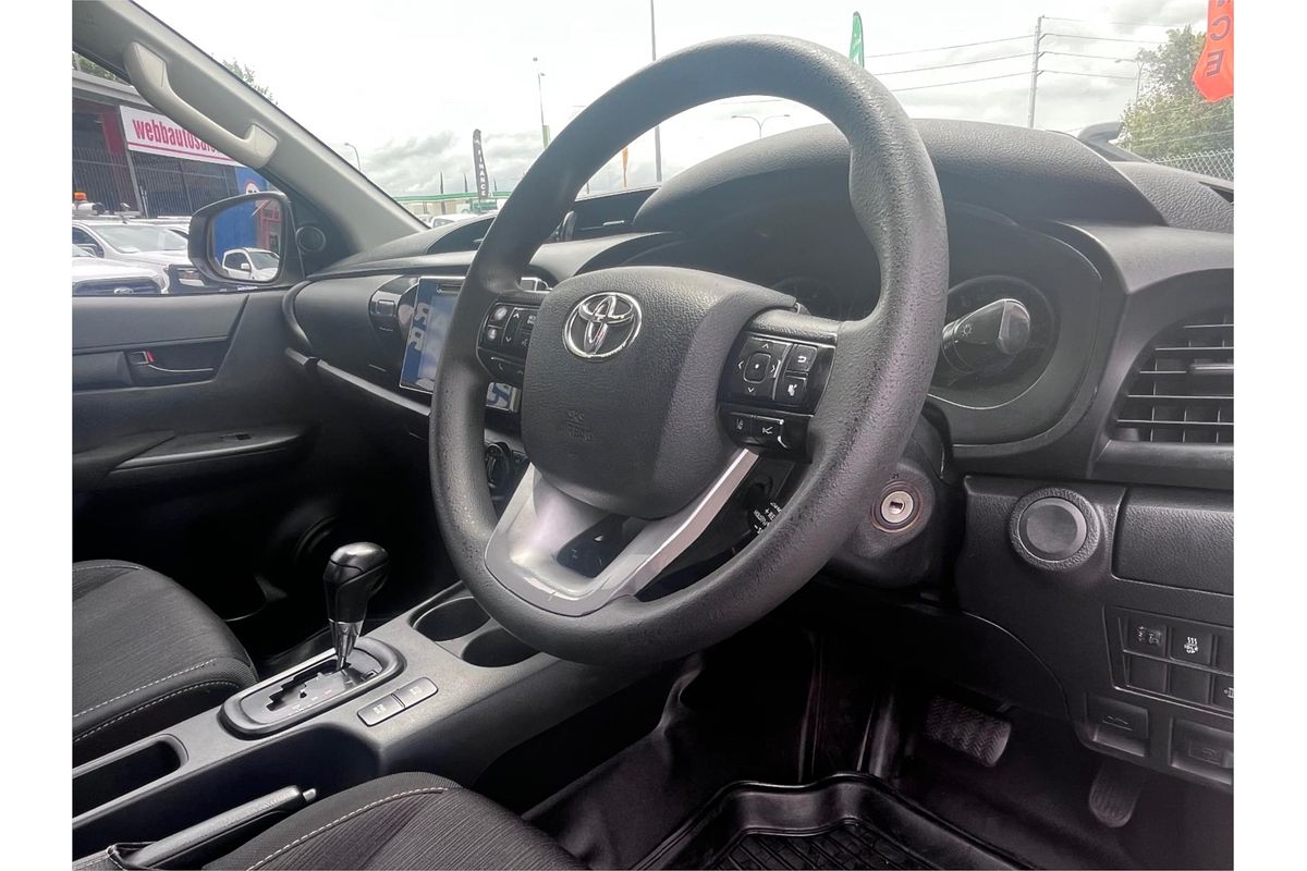 2020 Toyota Hilux SR GUN126R 4X4