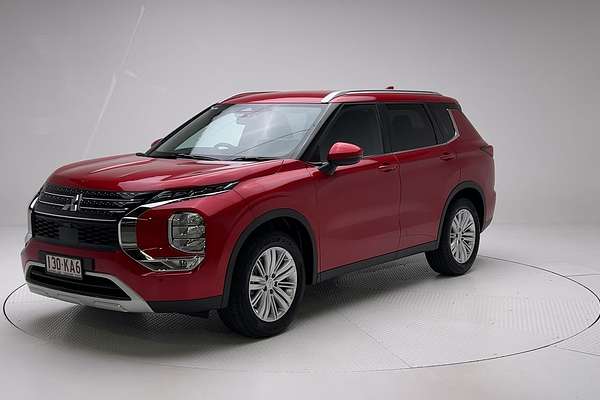 2024 Mitsubishi Outlander LS ZM