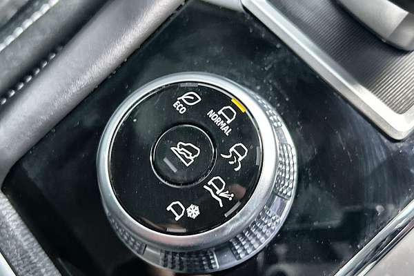 2024 Mitsubishi Outlander LS ZM