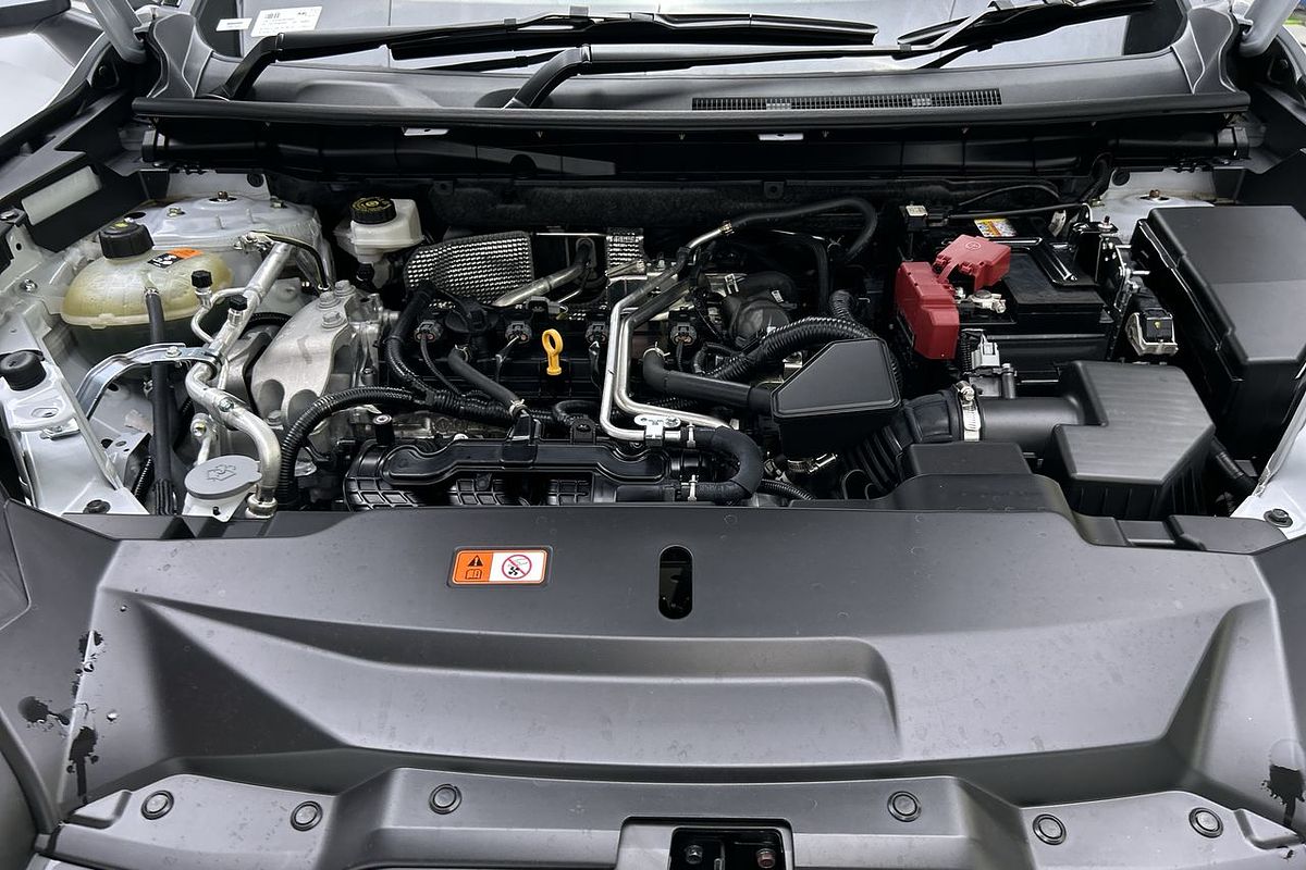 2024 Mitsubishi Outlander LS ZM