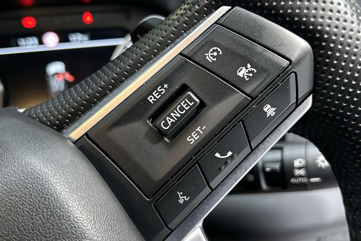 2024 Mitsubishi Outlander LS ZM