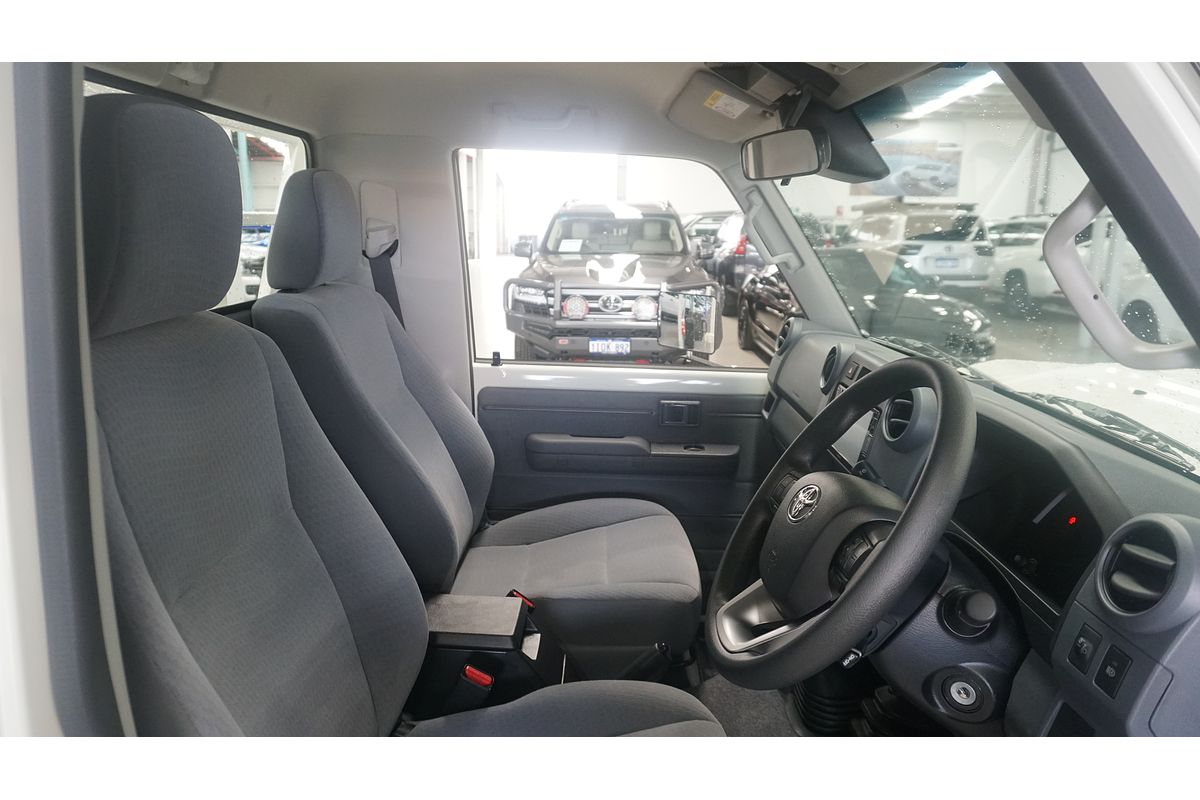 2025 Toyota Landcruiser GXL VDJL79R 4X4