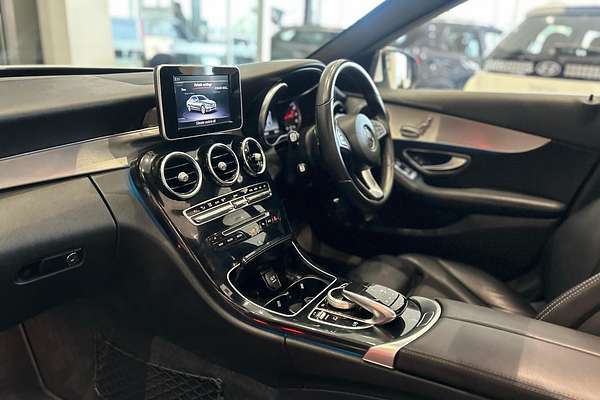 2018 Mercedes-Benz C-Class C200 W205