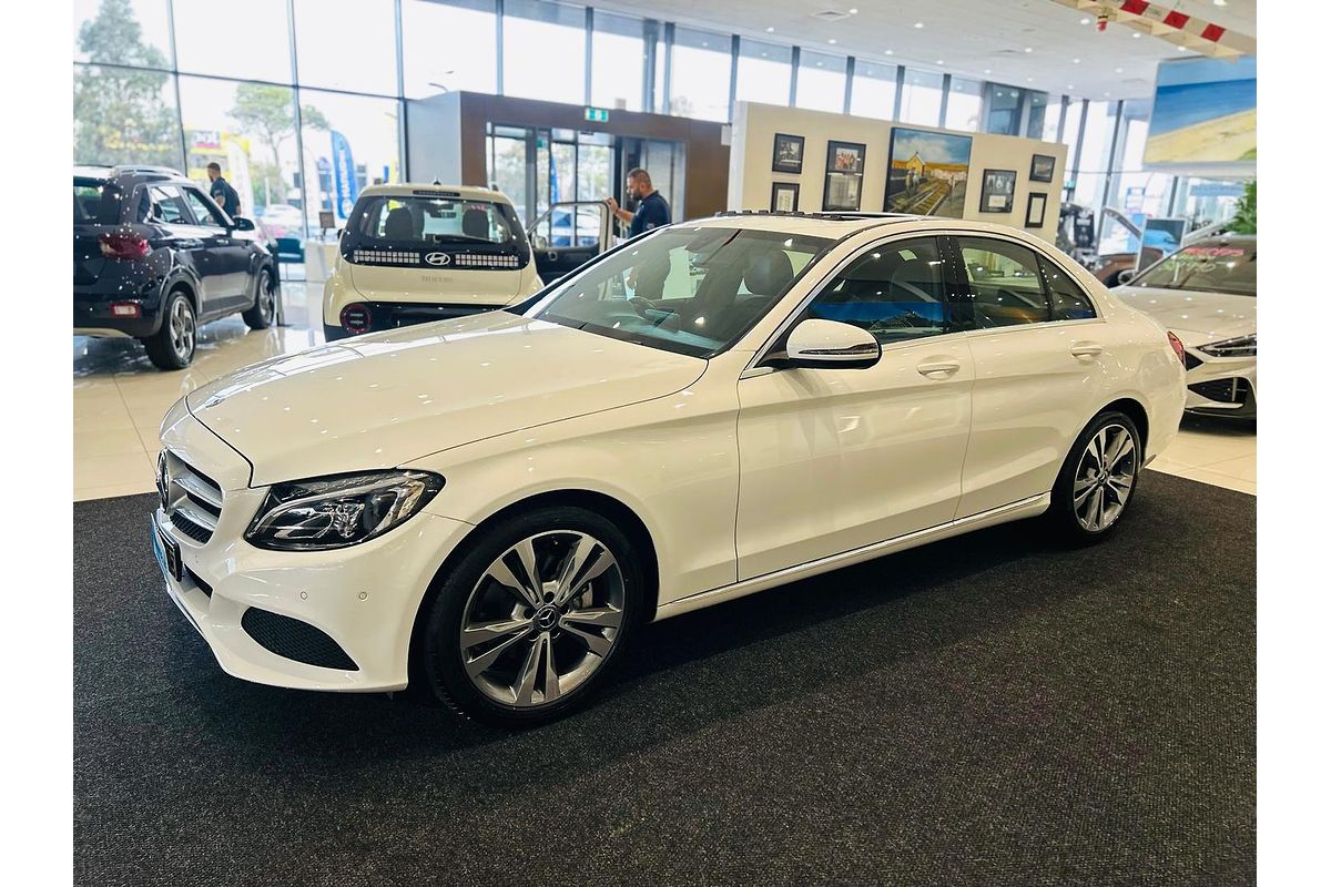 2018 Mercedes-Benz C-Class C200 W205